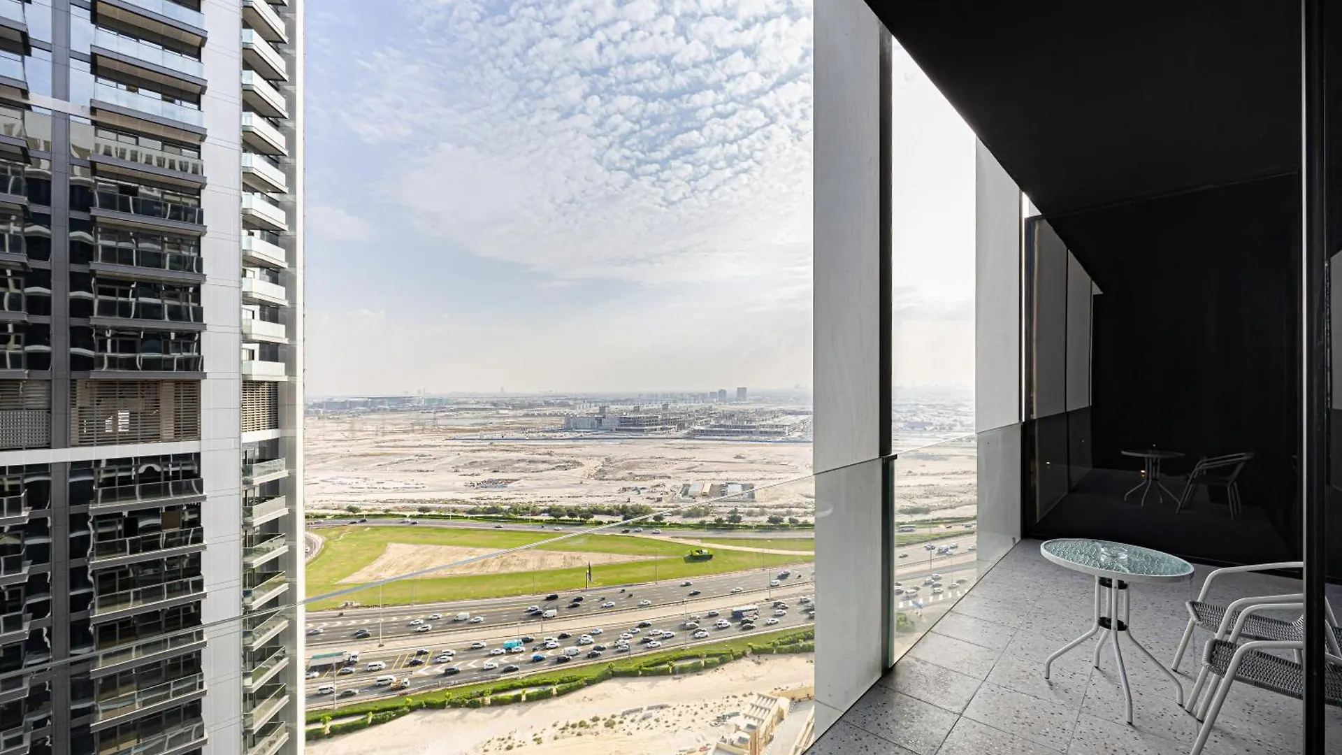 Luxury 1Br Apartment With Pool And Gym At Upside Living Business Bay Dubai